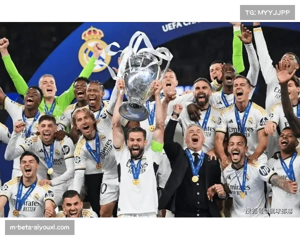 欧冠中游球队积分差距微弱 一胜一负即可改变晋级命运